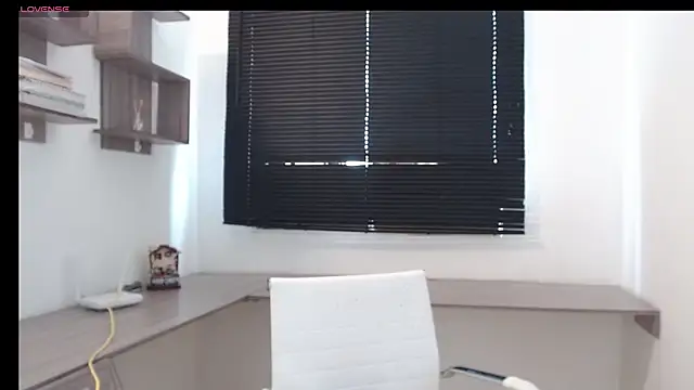 MIYESSI online show from February 2025 07:47:02 PM