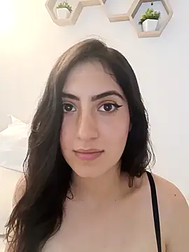 MIYESSI online show from April 2026 07:28:02 PM