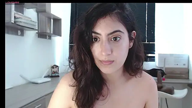 MIYESSI online show from March 2025 04:28:01 PM