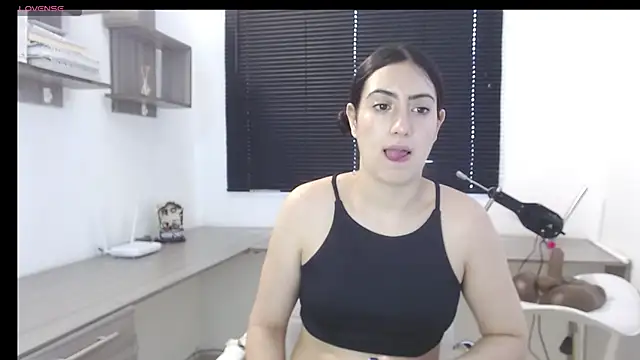 MIYESSI online show from February 2025 04:17:02 PM