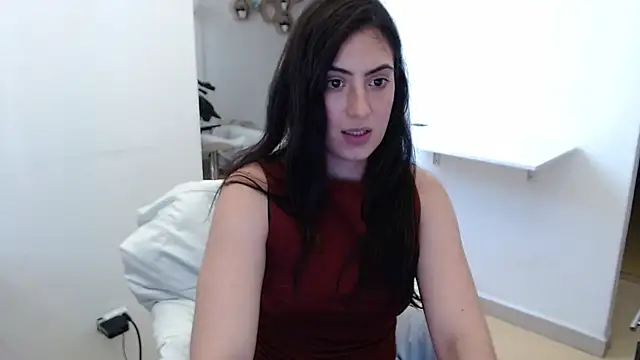 MIYESSI online show from April 2026 05:39:01 PM