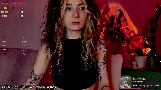 IttyKitty online show from October 2025 09:03:01 PM