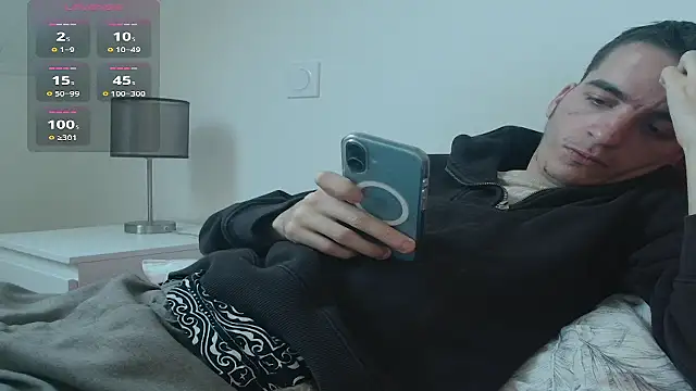 Tombgy07 online show from November 2025 03:12:02 PM