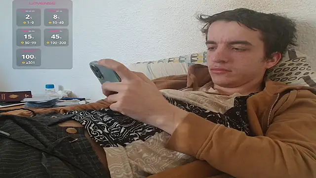 Tombgy07 online show from March 2026 09:13:02 AM