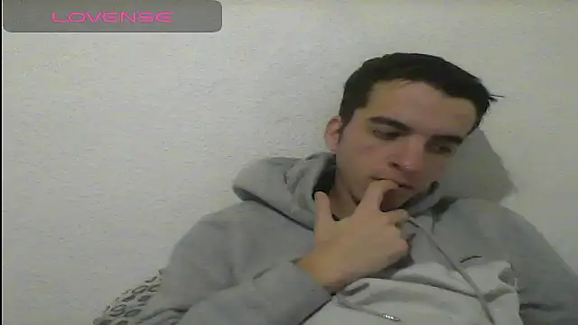 Tombgy07 online show from January 2025 04:37:02 PM