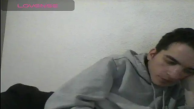 Tombgy07 online show from January 2025 07:56:02 PM