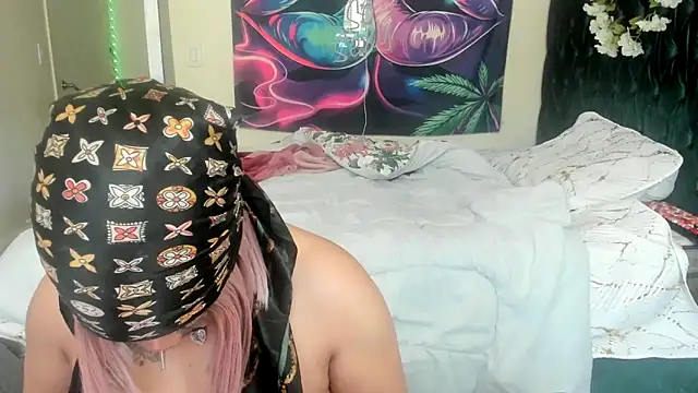 YasmineMinaj online show from April 2026 12:21:02 PM