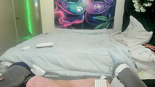 YasmineMinaj online show from April 2026 12:15:01 AM