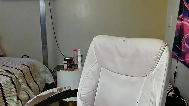 YasmineMinaj online show from November 2025 04:07:01 PM