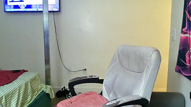 YasmineMinaj online show from November 2025 10:13:01 PM