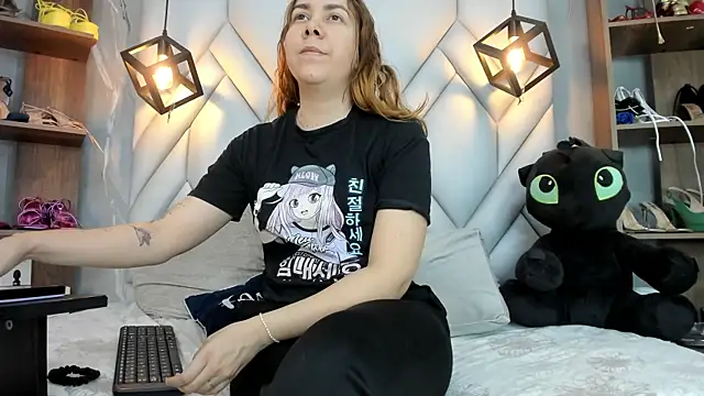 Snapshot of SakuraLee_ chatting on March 2025 07:48:02 PM SakuraLee online show from March 2025 07:48:02 PM