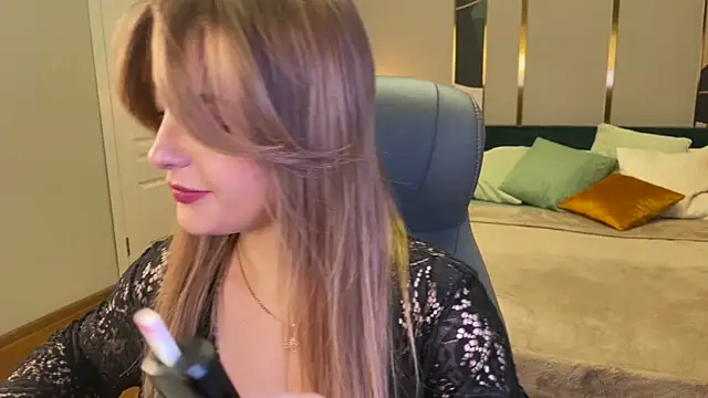 anita blairr online show from April 2026 01:23:02 AM