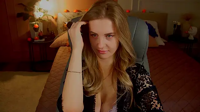 anita blairr online show from November 2025 01:10:02 AM