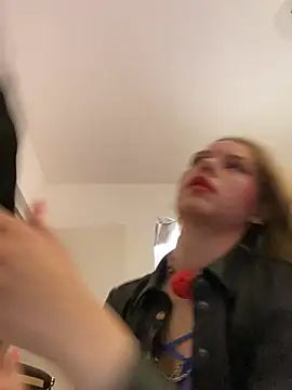 KittyKatyDream online show from March 2026 04:28:02 PM