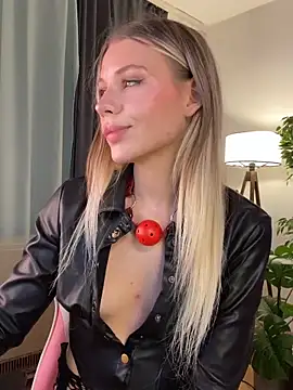 KittyKatyDream online show from January 2026 05:39:01 PM