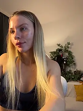 KittyKatyDream online show from October 2025 11:22:02 PM