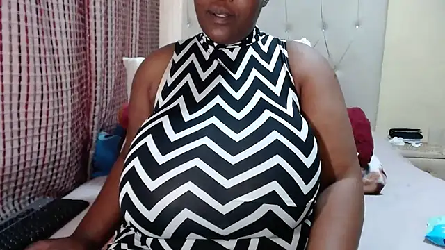 CHOCOLATEDARKBUSTYX online show from June 2026 06:18:02 AM