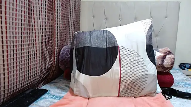 CHOCOLATEDARKBUSTYX online show from November 2025 06:06:01 AM