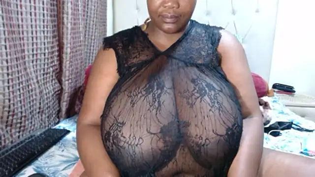 CHOCOLATEDARKBUSTYX online show from January 2026 06:00:02 PM