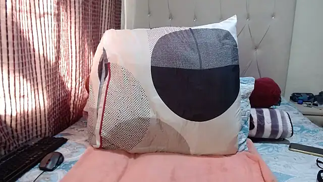 CHOCOLATEDARKBUSTYX online show from November 2025 02:17:02 PM