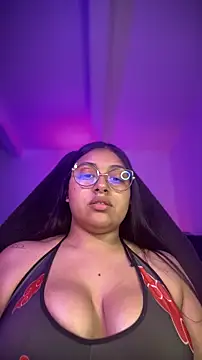 Soysofiarodrigu online show from November 2025 02:45:02 AM