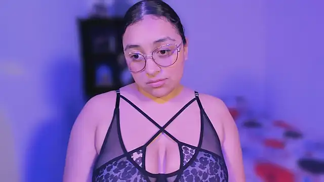 Soysofiarodrigu online show from February 2025 07:41:01 PM