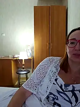 Snapshot of LybovNTV chatting on September 2025 03:13:02 AM LybovNTV online show from September 2025 03:13:02 AM