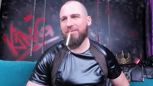 Snapshot of ArmandoSteel4u chatting on November 2025 11:05:01 PM ArmandoSteel4u online show from November 2025 11:05:01 PM