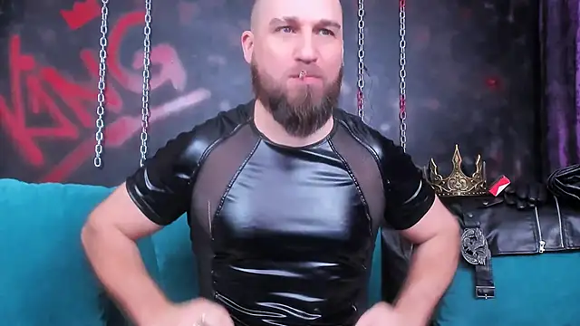 Snapshot of ArmandoSteel4u chatting on November 2025 12:10:02 AM ArmandoSteel4u online show from November 2025 12:10:02 AM