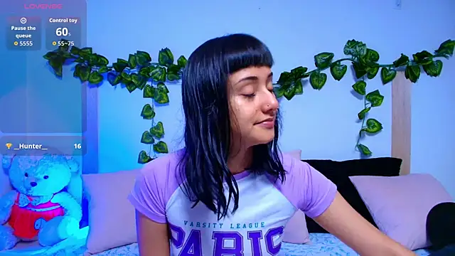 tati cardenas online show from October 2025 05:52:01 AM