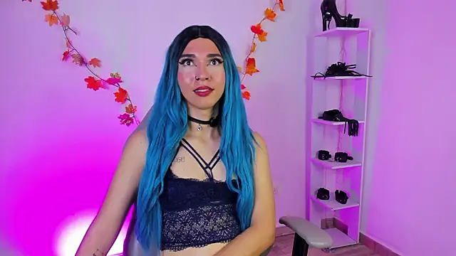 sofi elfqueen online show from February 2026 02:53:01 AM