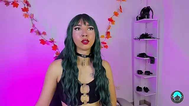 sofi elfqueen online show from February 2026 01:18:02 AM