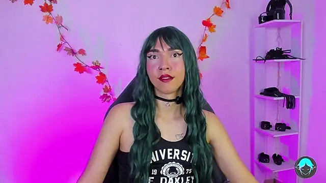 sofi elfqueen online show from February 2026 12:00:01 AM