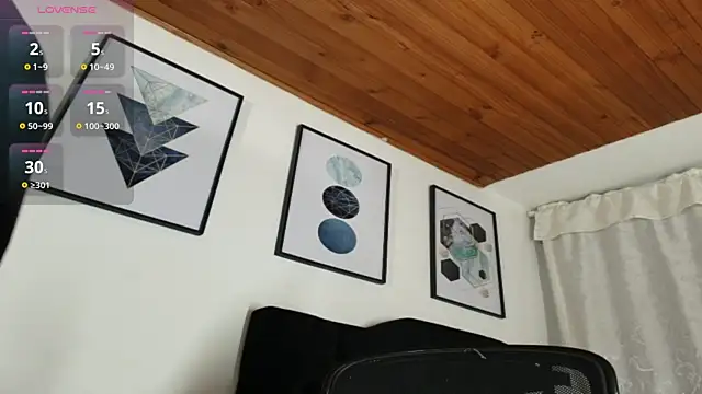 sam her online show from November 2025 08:31:01 PM