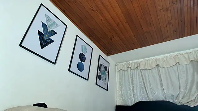 sam her online show from October 2025 09:03:01 PM