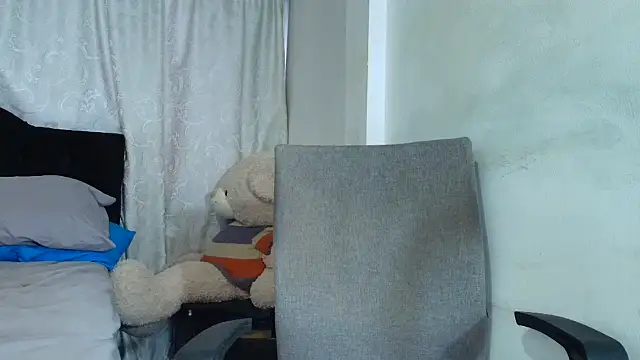 sam her online show from September 2025 09:07:01 PM