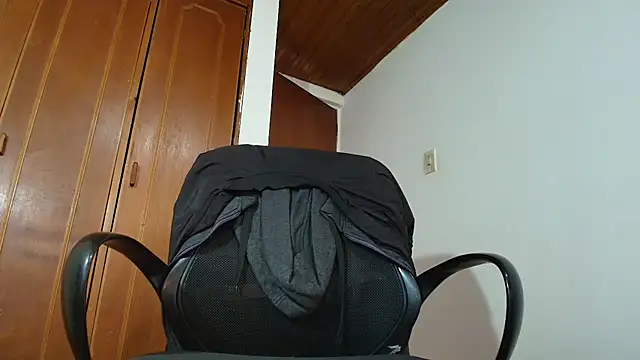 sam her online show from April 2026 02:07:02 PM