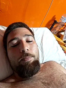 juuuaniii online show from April 2026 07:20:01 PM