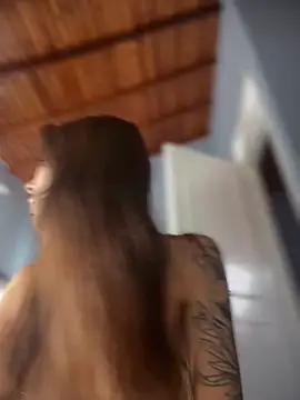 lauravasquez online show from February 2026 03:31:02 PM