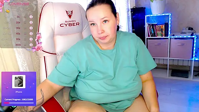 RaideneiX online show from September 2025 02:47:02 AM