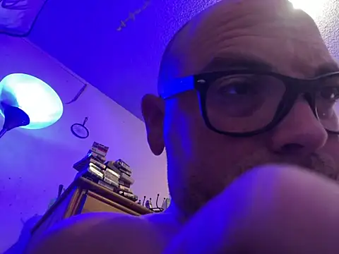 Kindbud420a online show from January 2025 11:48:01 AM