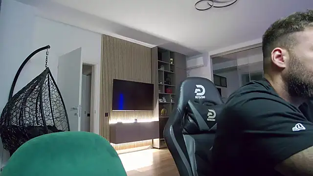 UbbeViking online show from October 2025 07:58:01 PM