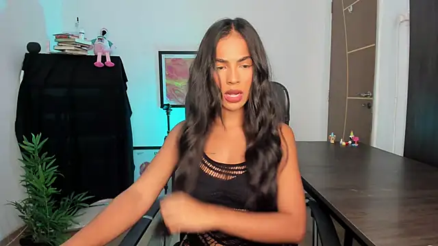 camille-rose online show from April 2026 02:13:02 PM