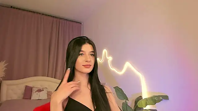 LauraCoy online show from April 2026 09:54:01 PM