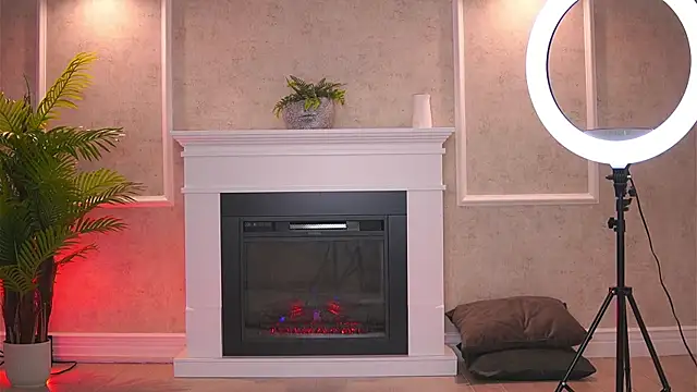 Abbela White online show from November 2025 06:12:02 AM