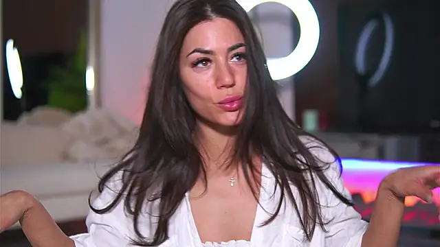 Abbela White online show from May 2026 06:31:02 AM