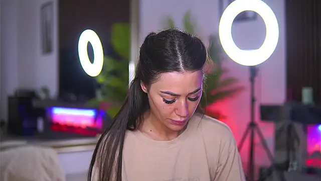 Abbela White online show from May 2026 05:11:02 AM