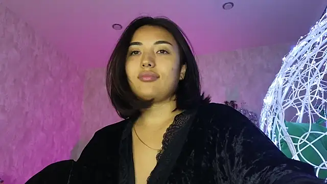 Snapshot of lily__foster chatting on December 2025 06:45:02 PM lily foster online show from December 2025 06:45:02 PM