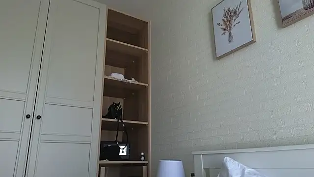 Snapshot of lily__foster chatting on March 2026 07:38:02 AM lily foster online show from March 2026 07:38:02 AM