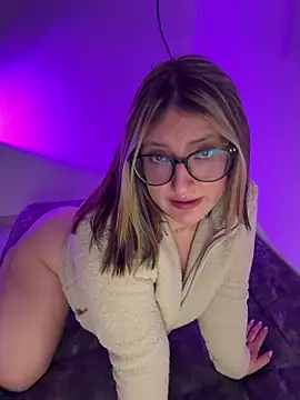 Megan lu2 online show from February 2026 04:13:02 AM